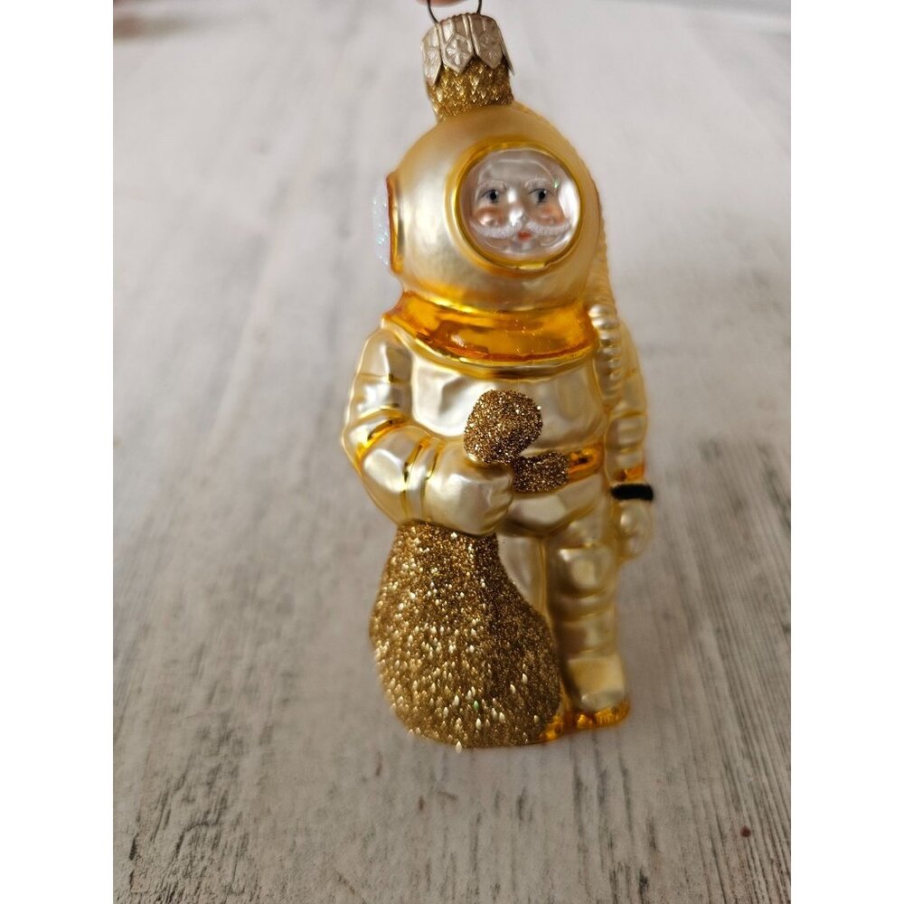 Patricia breen Gold Santa Dan‎ diver ornament vintage Xmas tree